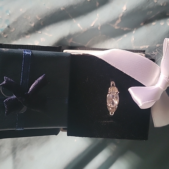 Cubic zirconia 16mm-20mm sterling silver rings - Picture 1 of 2